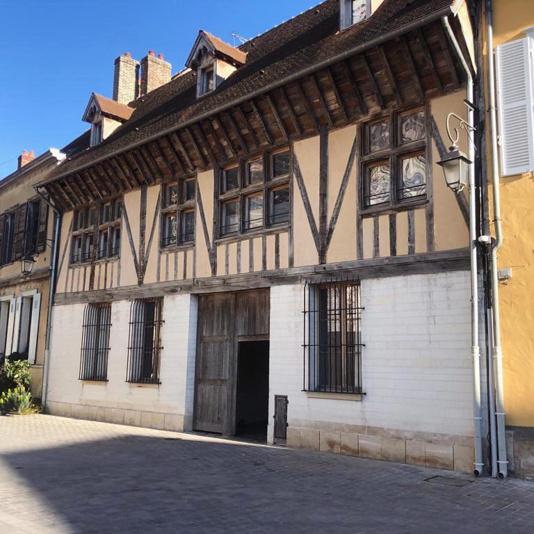 Appartement 2 Chambres - Saint Pierre Troyes Exterior foto